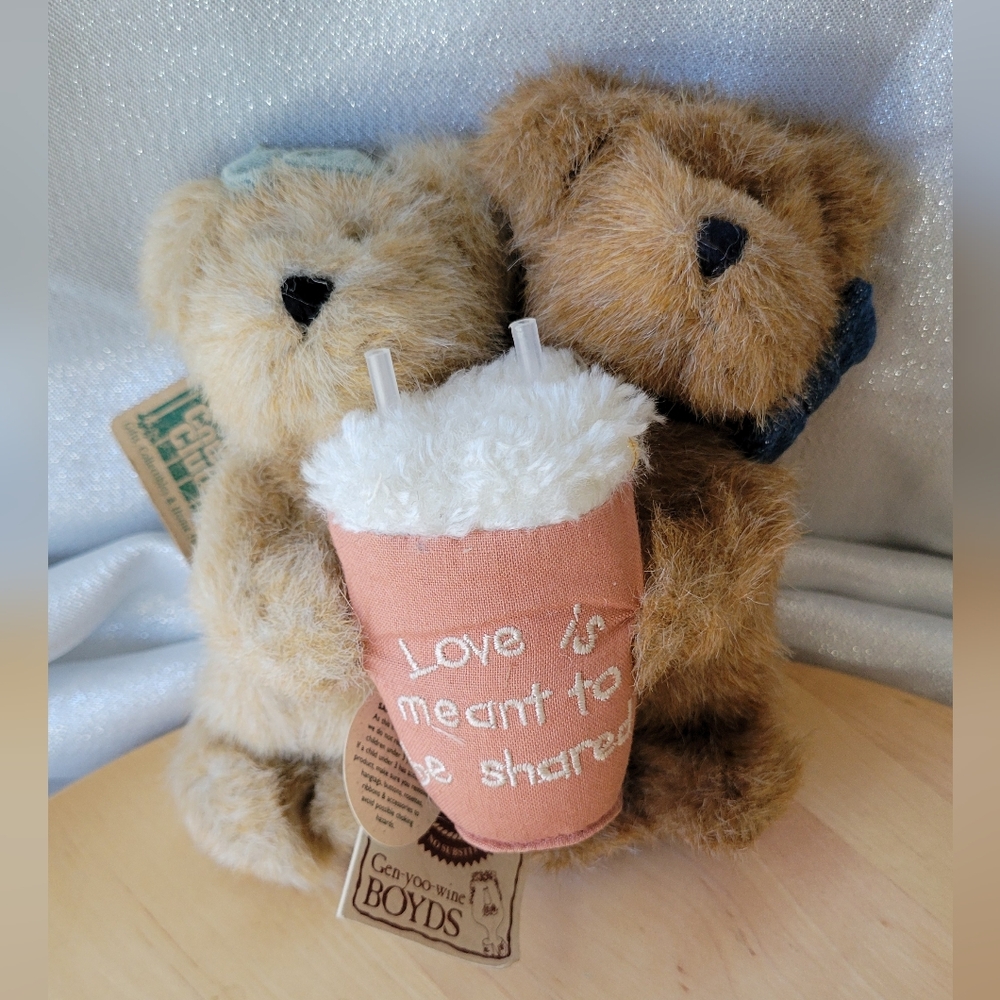 NWT VTG  “Boyd's Bears Bearlove, Milkshake "Love is Meant to be Shared"